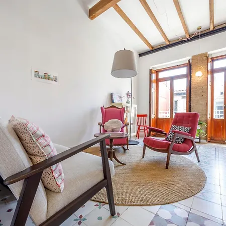 Artisan Haven: El Cabanyal Oasis * Valência