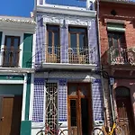 Artisan Haven: El Cabanyal Oasis Valência