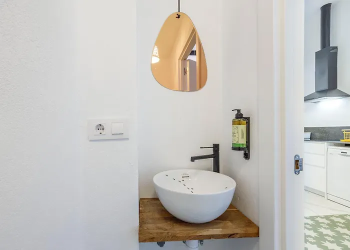 Artisan Haven: El Cabanyal Oasis Сasa de vacaciones